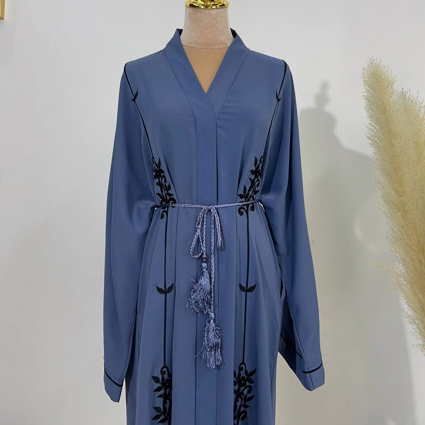 Open Abayas Black Embroidery Muslim Woman Kimono Cardigans Islamic Clothing Arabic Dress Kaftan Ramadan Dubai Turkish Outfits