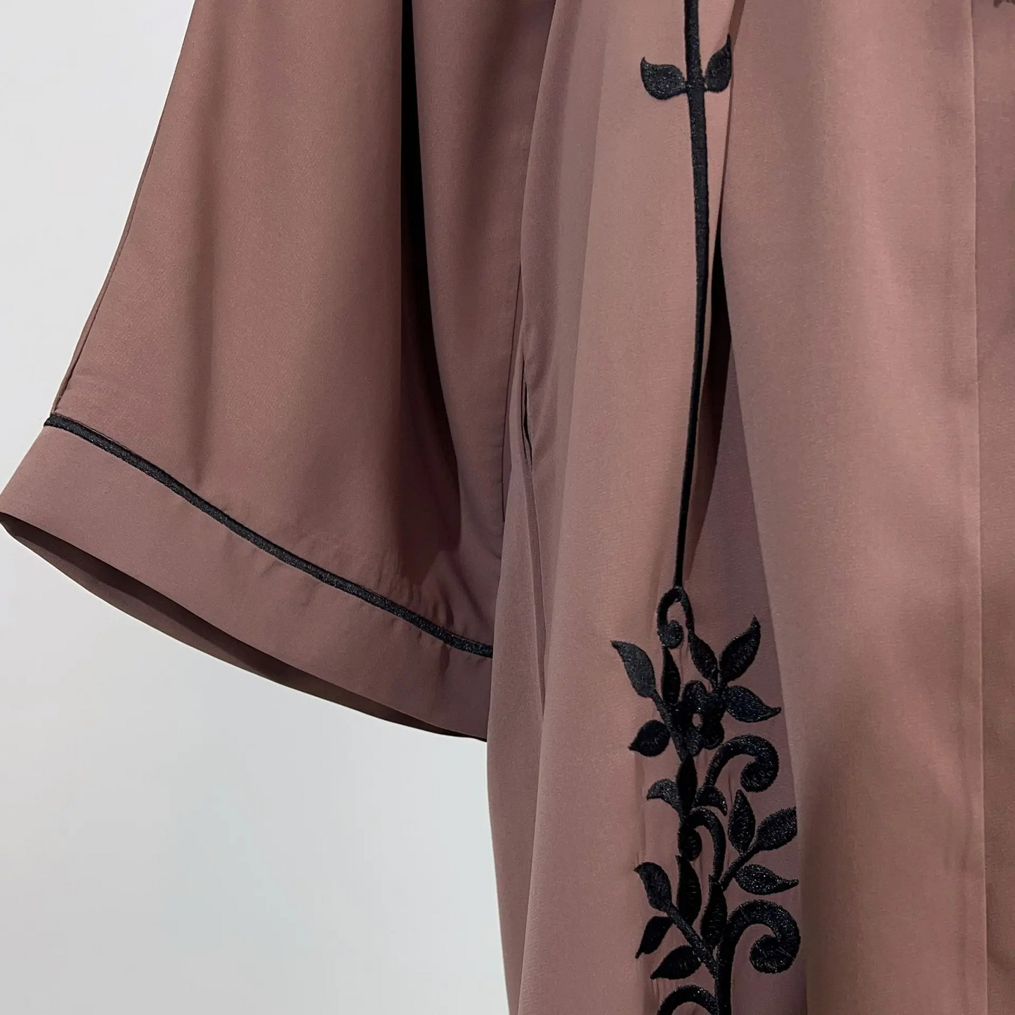 Open Abayas Black Embroidery Muslim Woman Kimono Cardigans Islamic Clothing Arabic Dress Kaftan Ramadan Dubai Turkish Outfits