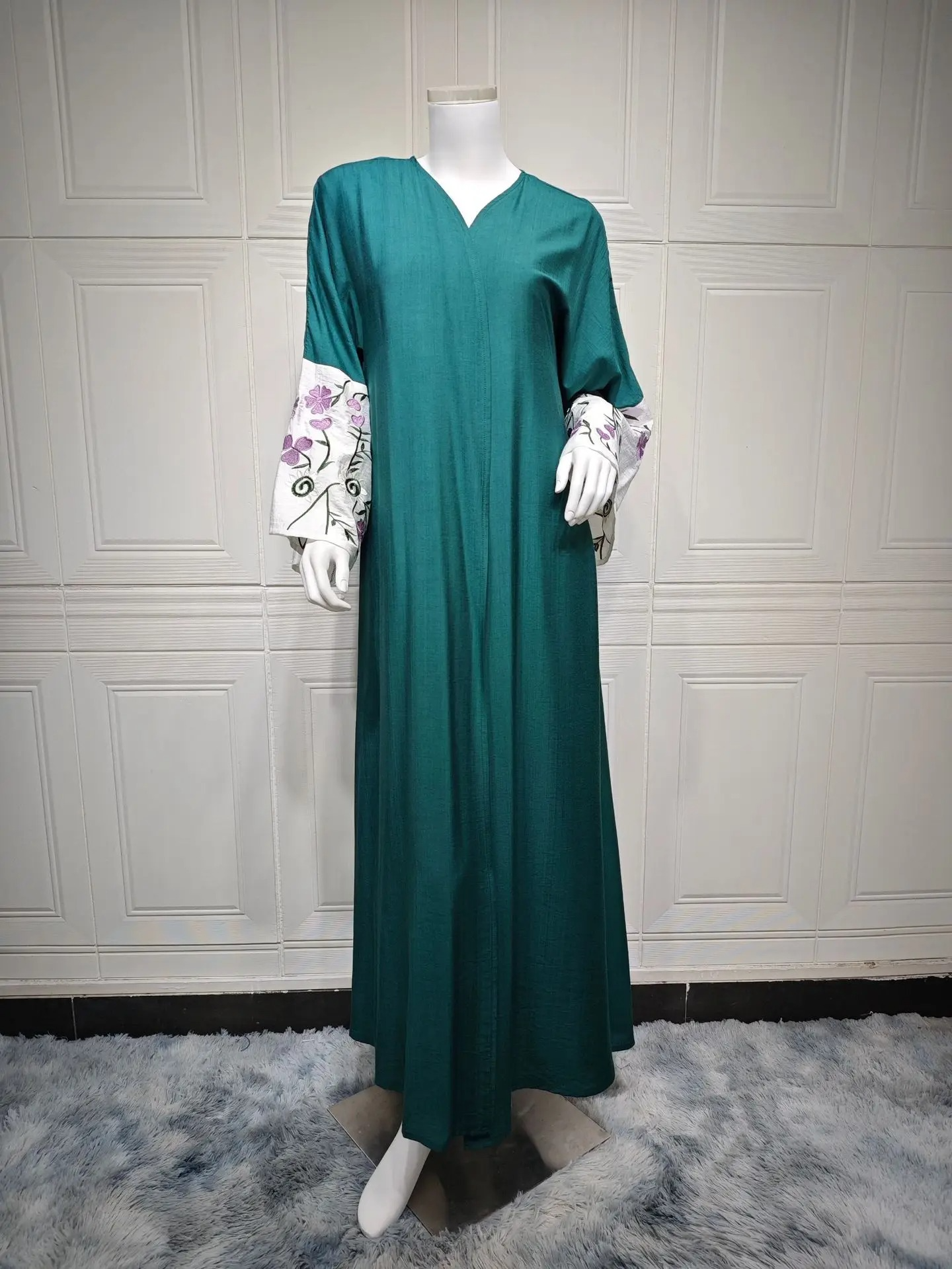 2025 New Fashion Embroidery Abayas for Women Luxury Abaya Kimono Cardigan Islamic Clothing Kaftan Kebaya Jalabiya
